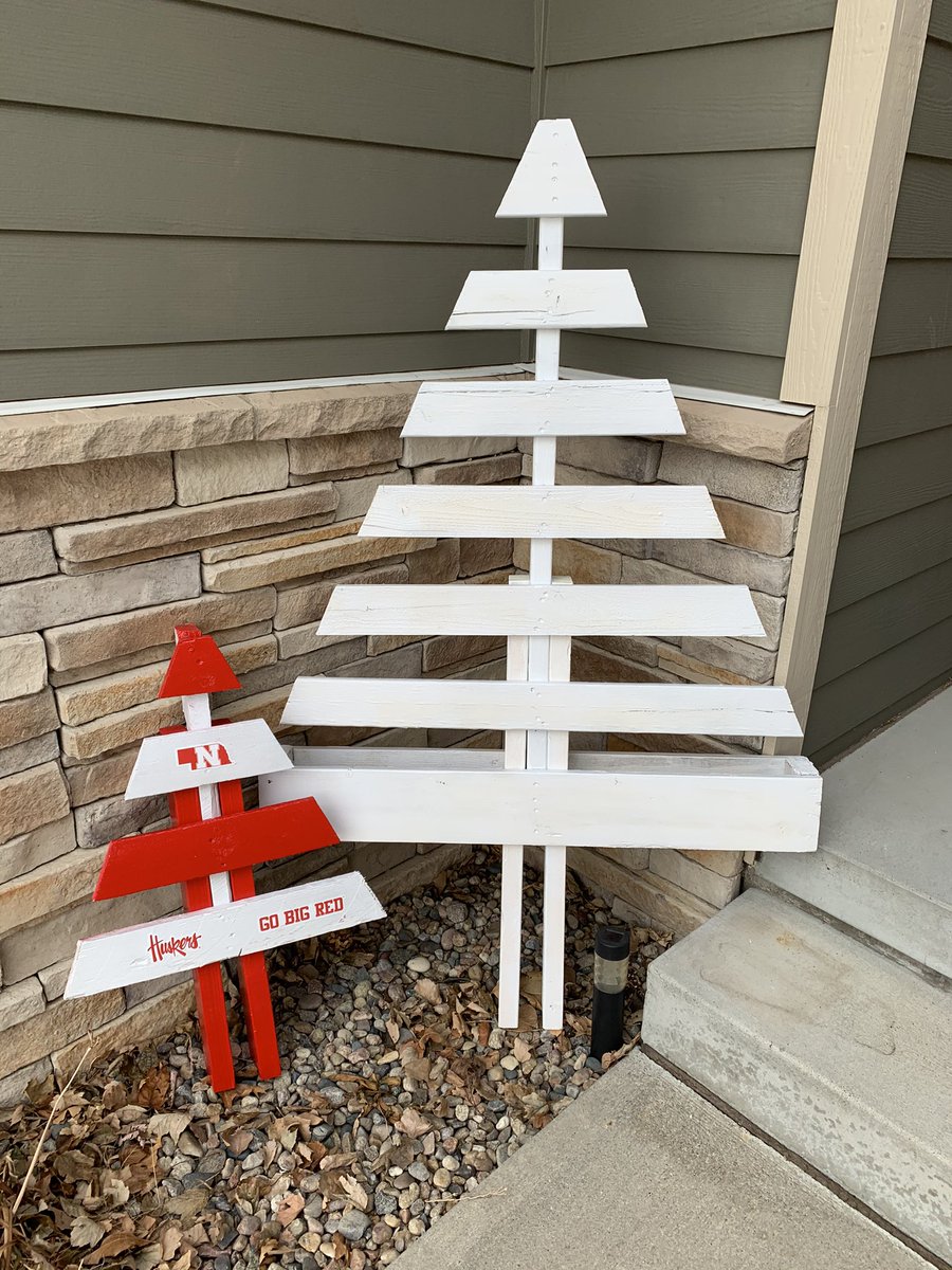 pam_pamwolf's tweet image. Feeling blessed!! Had a delivery this morning from our wonderful friends @TFish1488 and @Mich_Fisher 🧑🏻‍🎄#homemadegiftsarethebest #creativefriends ❤️🎁🎄