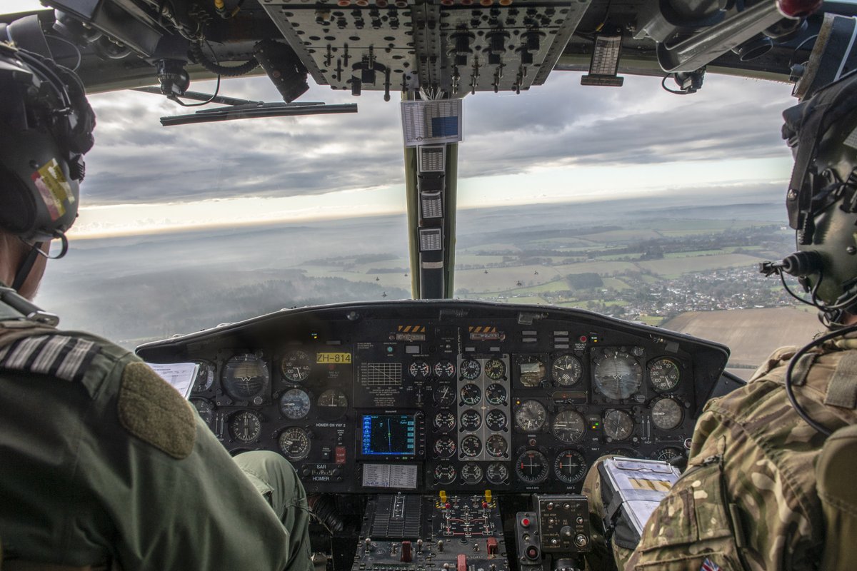 ArmyAirCorps's tweet photo. From vantage points including a Bell 212, MOD photographers based at Army Aviation Centre Middle Wallop were able to capture and record the 8-ship flypast by eight Apache Mk.1s before they headed to Wattisham Flying station last week.🙌🚁 https://t.co/UDrG1JeuZO