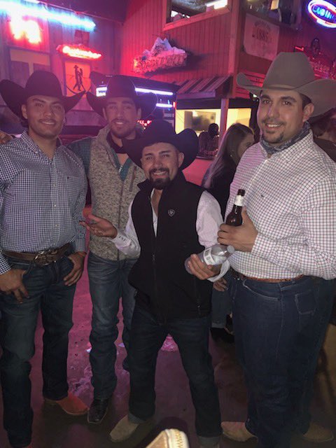 JaimeG_99's tweet photo. Bad ass weekend with some good people https://t.co/jWTpPPhrVD