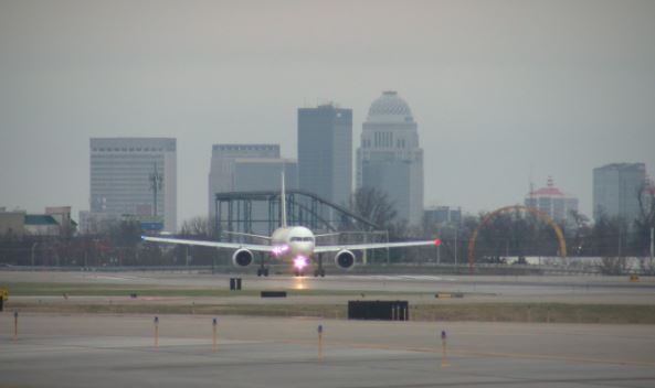 The initial shipment of the two-dose Pfizer-BioNTech COVID-19 vaccines has arrived in Kentucky, delivered to Louisville’s UPS Worldport. Some of state's first shipments will go to Baptist Health in Madisonville. >> 14news.com/2020/12/13/fir…
