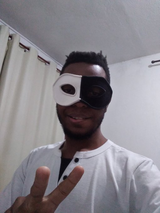 Adoro uma mordidinha nos l&aacute;bios. https://t.co/WWKSchs3Gb