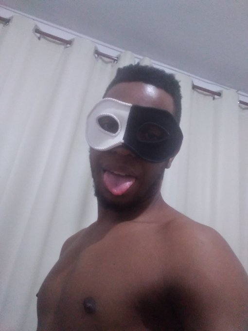 Bom domingo... https://t.co/PzyV8iC2qS