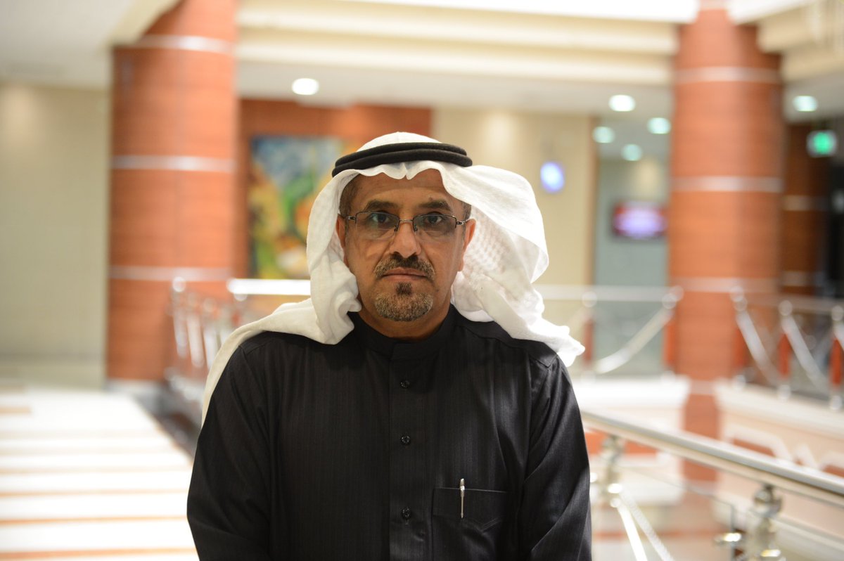 IAseeer's tweet photo. استشاري جراحة الأنف والأذن والحنجرة الدكتور علي بن معيض الشهري قدم خدمات علاجية مجانية خلال مسيرته العملية لأكثر من 10 آلاف مريض مجاناً

وأجرى أكثر من 600 عملية جراحية بشكلٍ تطوعي في مستشفيات #عسير والمناطق النائية خارج أوقات الدوام الرسمي، كما يتنقّل لخدمة كبار السن في منازلهم https://t.co/3I89uGEu8v