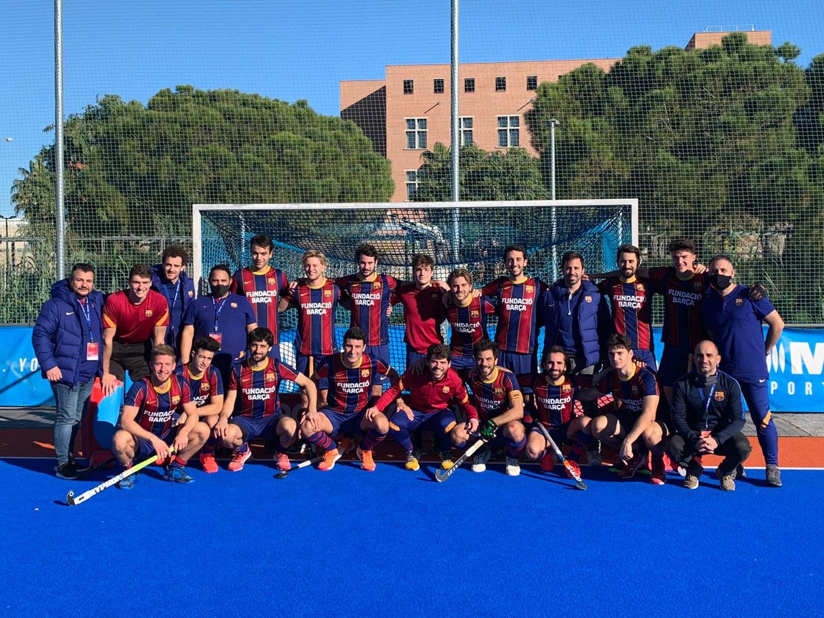 Pol Garrido (@pgarrido21) on Twitter photo Orgulloso de este equipo. Gran fin de semana en familia, seguimos creciendo, seguimos disfrutando #CopaDelRey <a href="/FcbHockeyHerba_/">Barça Hockey Herba</a> Orgulloso de este equipo. Gran fin de semana en familia, seguimos creciendo, seguimos disfrutando #CopaDelRey <a href="/FcbHockeyHerba_/">Barça Hockey Herba</a>