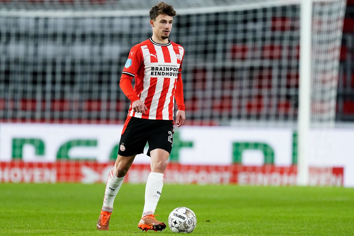 OlivierBoscagli's tweet photo. Victory and 3 points - We keep pushing ππΌπ΄βͺοΈ
.
#OB28 #PSVUTR @PSV @eredivisie https://t.co/f2DPF8NHEJ