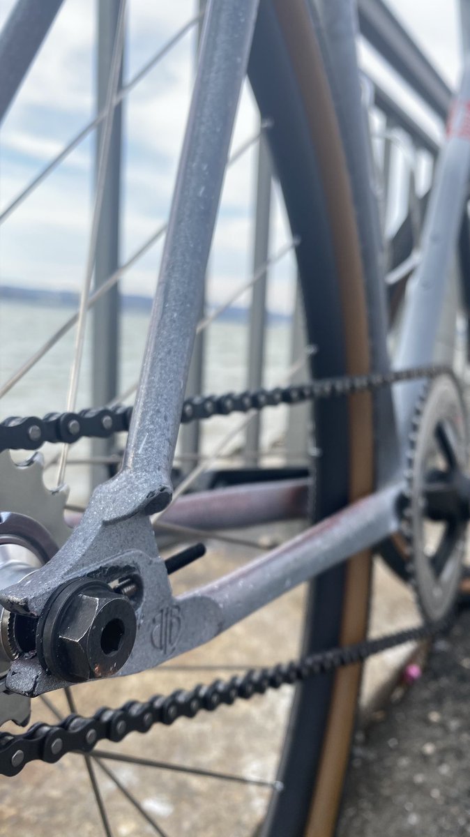 supersoaker64's tweet photo. New bike/custom build day #squidbikes https://t.co/k2KPcz1EeD