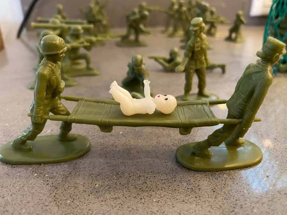I’m not sure what happened but the Army women are on it. #MADEinUSA #madeinamerica 🇺🇸