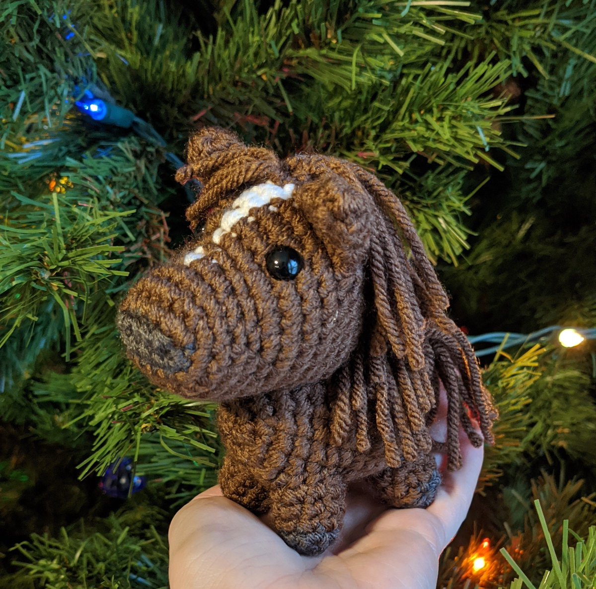 TangledOctopus's tweet photo. Horse is done! I modified my unicorn pattern for this - turned out rather well if I do say so myself 😁 #Amigurumi #finish #Christmasgifts https://t.co/F6ThZpEKKu