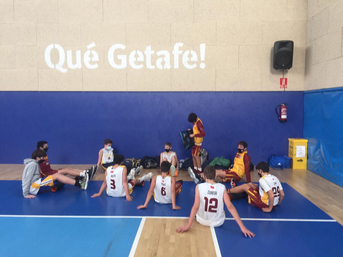 cbalcobendas's tweet photo. Triunfo del #InfBMas (62-64) contra @cbgetafe https://t.co/QHPlSomusc