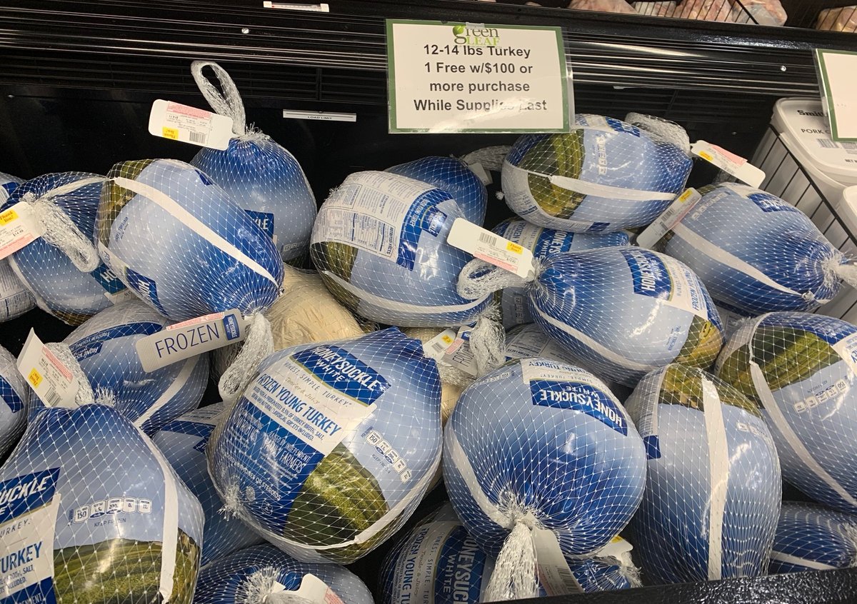 GreenLeafstl's tweet photo. Our turkey special is STILL going on until the end of the year❗

You heard right! You can receive a FREE 12-14lb turkey with a $100 purchase. Get your holiday turkey while supplies last!
☃️🦃 #holidayseason #holidaydinner #holidayspecial https://t.co/CGbBm9fKAw