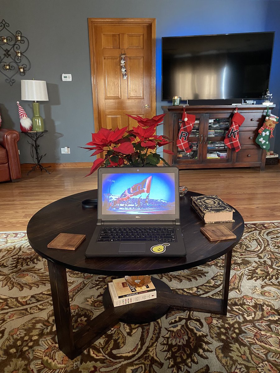 Katie Crowe tweet media