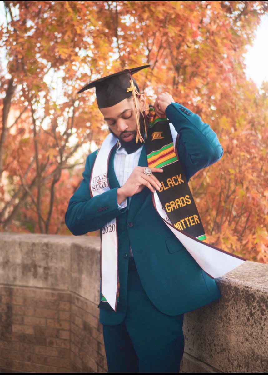 _kingpin6's tweet photo. I waited so long for this moment to come true but watch what I do next: 

-Bachelor of Exercise and Sports Science 
-Minor in Business Administration 

The end of a journey means the start of another one . Black and Educated 🎓💰🍾 https://t.co/cVQW85Jd3N