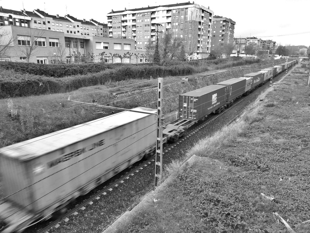 5ElementsPhoto's tweet photo. 📸 Urbana
🚄 https://t.co/aKGvsC1eWt

#5ElementsPhoto 
#Fotografía #Creativa #Minimalista #Naturaleza #Arquitectura #Urbana #Abstracta
#photography  #Creative #Minimalist #Nature #Urban #Architecture #Abstract https://t.co/SD5PIkShQW