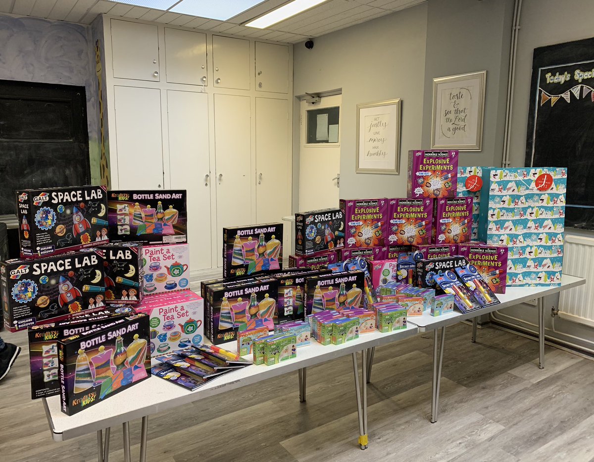 RubiconWales's tweet photo. We wanted to to help those who need it most, after what can only be described as a difficult year. On Friday, we donated over 50 toys with the hope to make a real difference in someone's life this Christmas! @salvationarmyuk 🎄
#SalvationArmy #Charity #PresentAppeal #Christmas https://t.co/u72D3dv2PQ