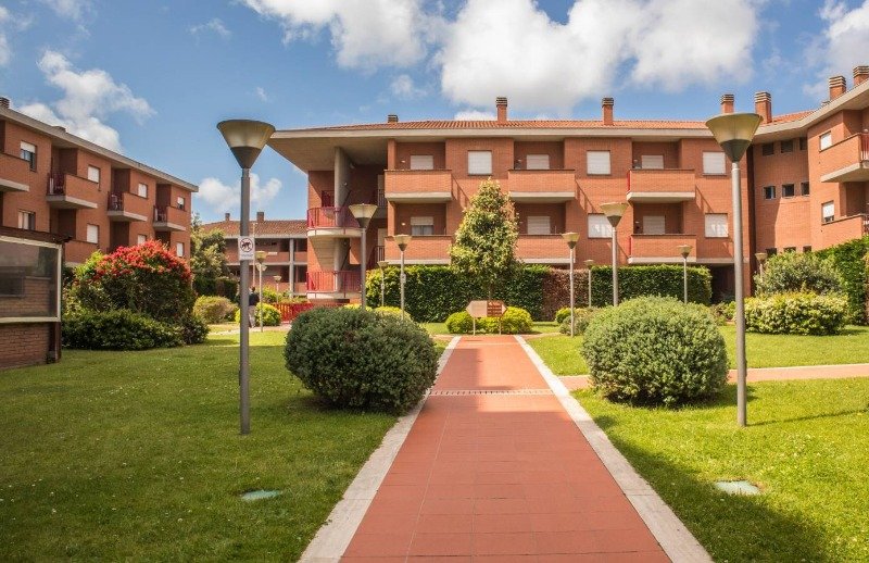 CaseAnnunci's tweet photo. @CaseAnnunci 
Roma benvenuti a “I Triangoli Residence”, Appartamenti e ville moderni, a pochi minuti da il mare (Lido di Ostia) nella parte sud-ovest di Roma.

https://t.co/3FY2bc36H1

#Roma #Lazio #casevacanza #ostia #annunci #affitti #appartamenti #ville https://t.co/jGlYZM5Vpu