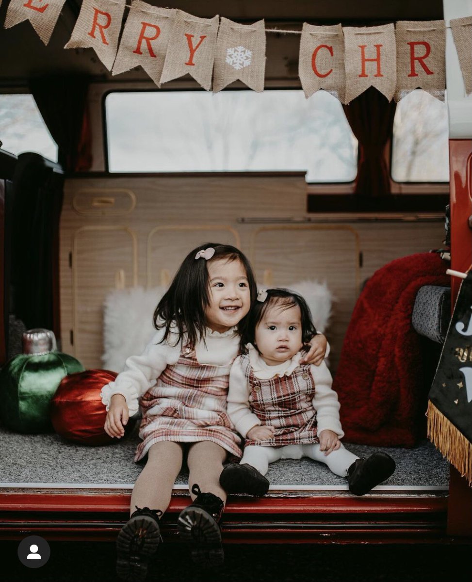 MillFarmTweets's tweet photo. It’s a wrap! The wonderful Kirsty at Bubearphotography put smiles on so many families faces. Looking forward to bringing back #campersgrotto in 2021 ❤️ https://t.co/IxxMSlVSLa