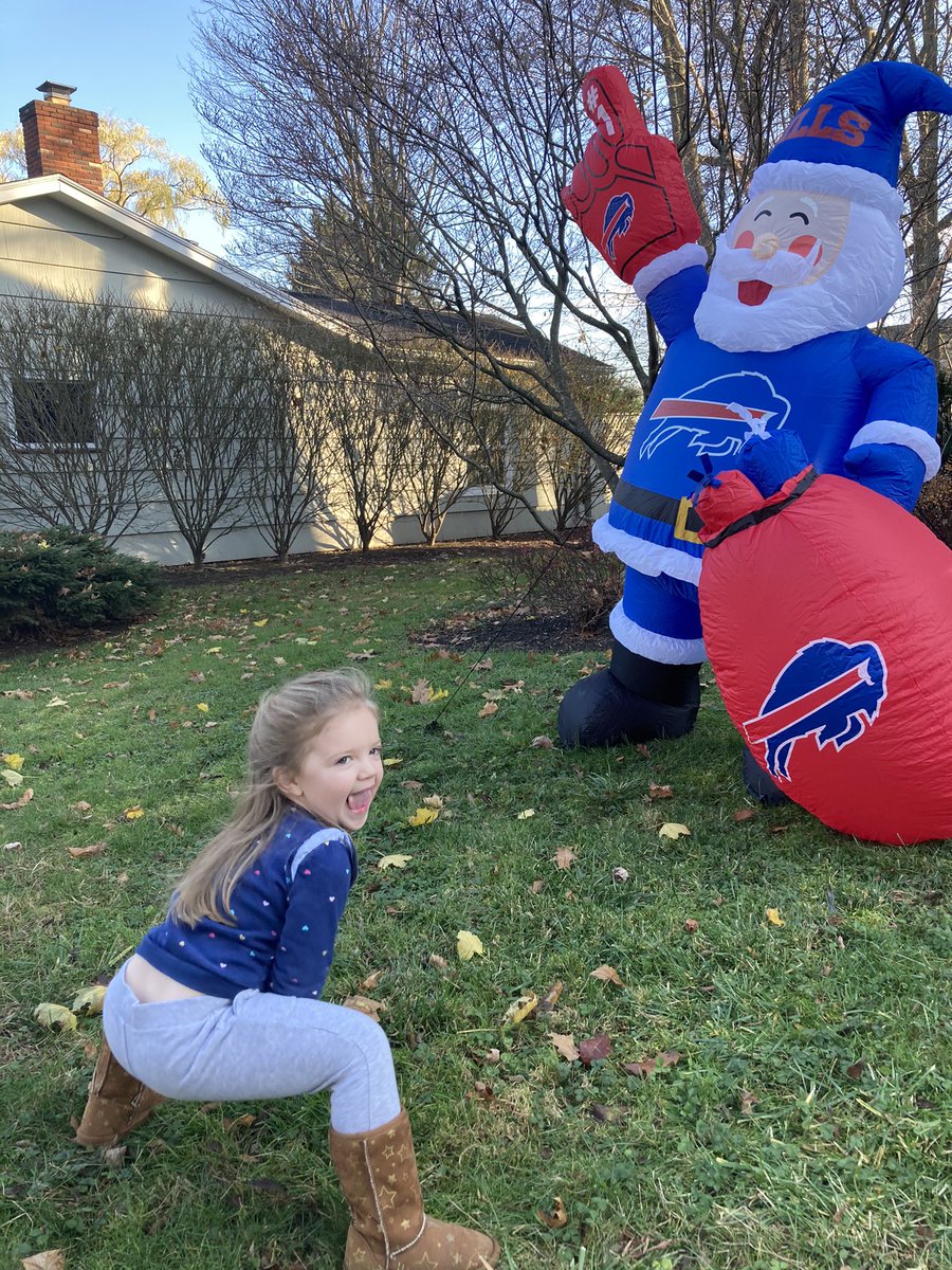 TheDebo76's tweet photo. Getting ready for the game tonight! Let’s go!!! @BuffaloBills @JoshAllenQB #BillsMafia #fanatics https://t.co/AA7NU1vITY