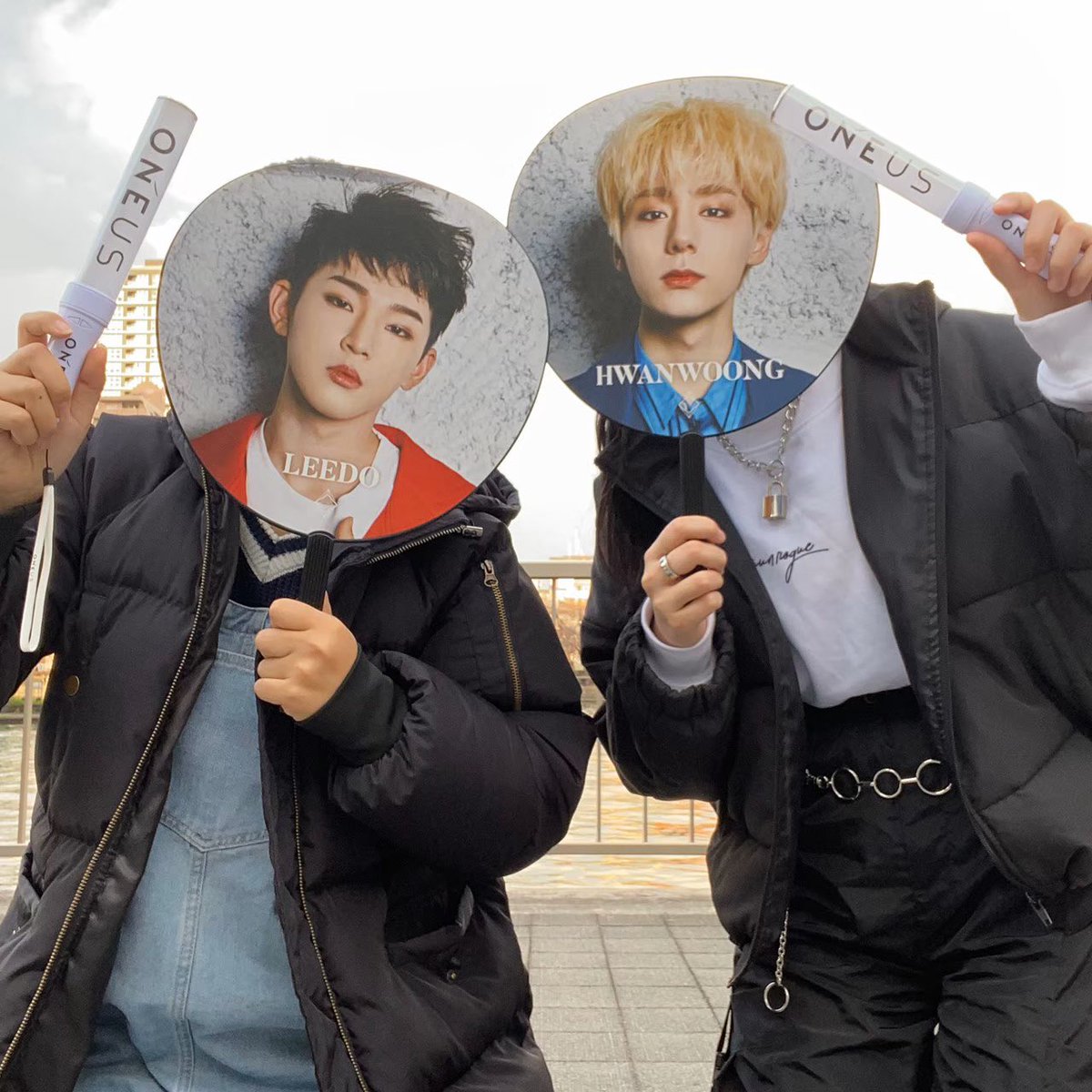 pls92ravn's tweet photo. 191214よ。
初めてのすに会ったし初めてリリイベ接触イベ行ったし初めてオタ友できたし初めて多すぎてテンパったけどめっちゃ楽しかったのがもう1年も経つの😭
この頃まだきっちり推し決まってなかったけどファヌン推してた時期やし懐かしすぎる ヨンジョさんのペンサえぐかったしごにちゃんに(文字数 https://t.co/xIooinlGxY