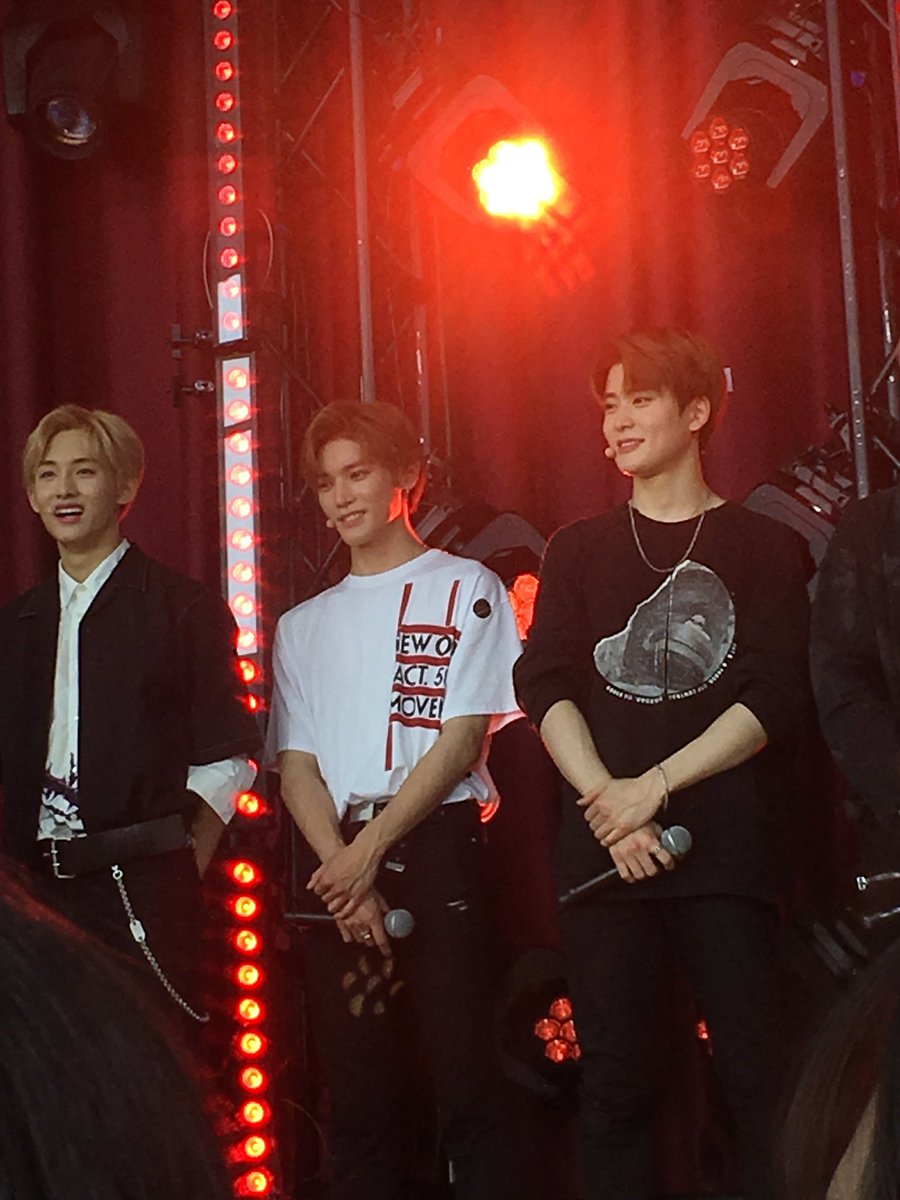 이건...갤러리에 한 장쯤은 다들 있잖아요...