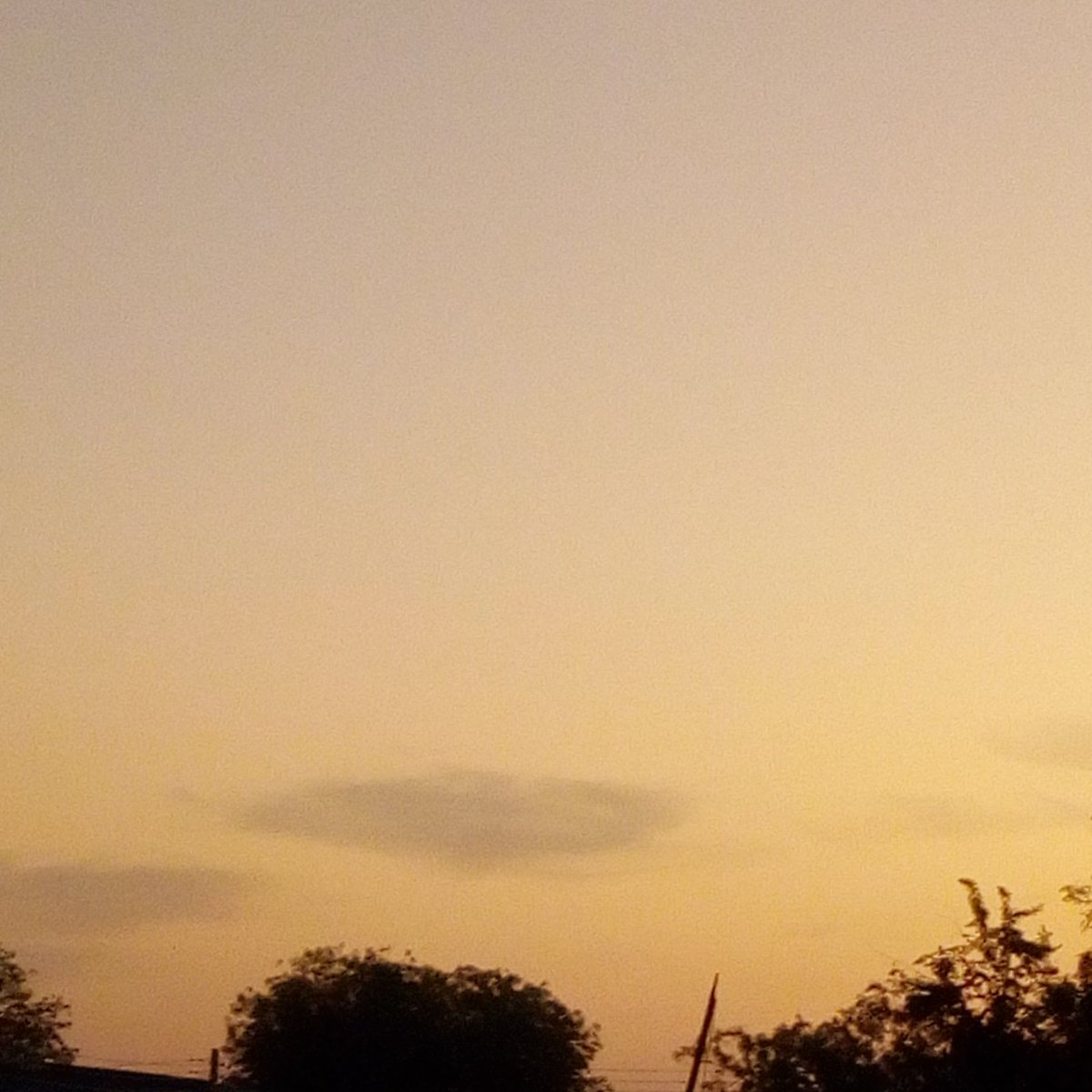 AkolMiyenKuol's tweet photo. Good morning to you from our beautiful #Juba, South Sudan.
I wish you all a peaceful and #ProductiveNewWeek. #Sunrise https://t.co/6fP9shxoGz