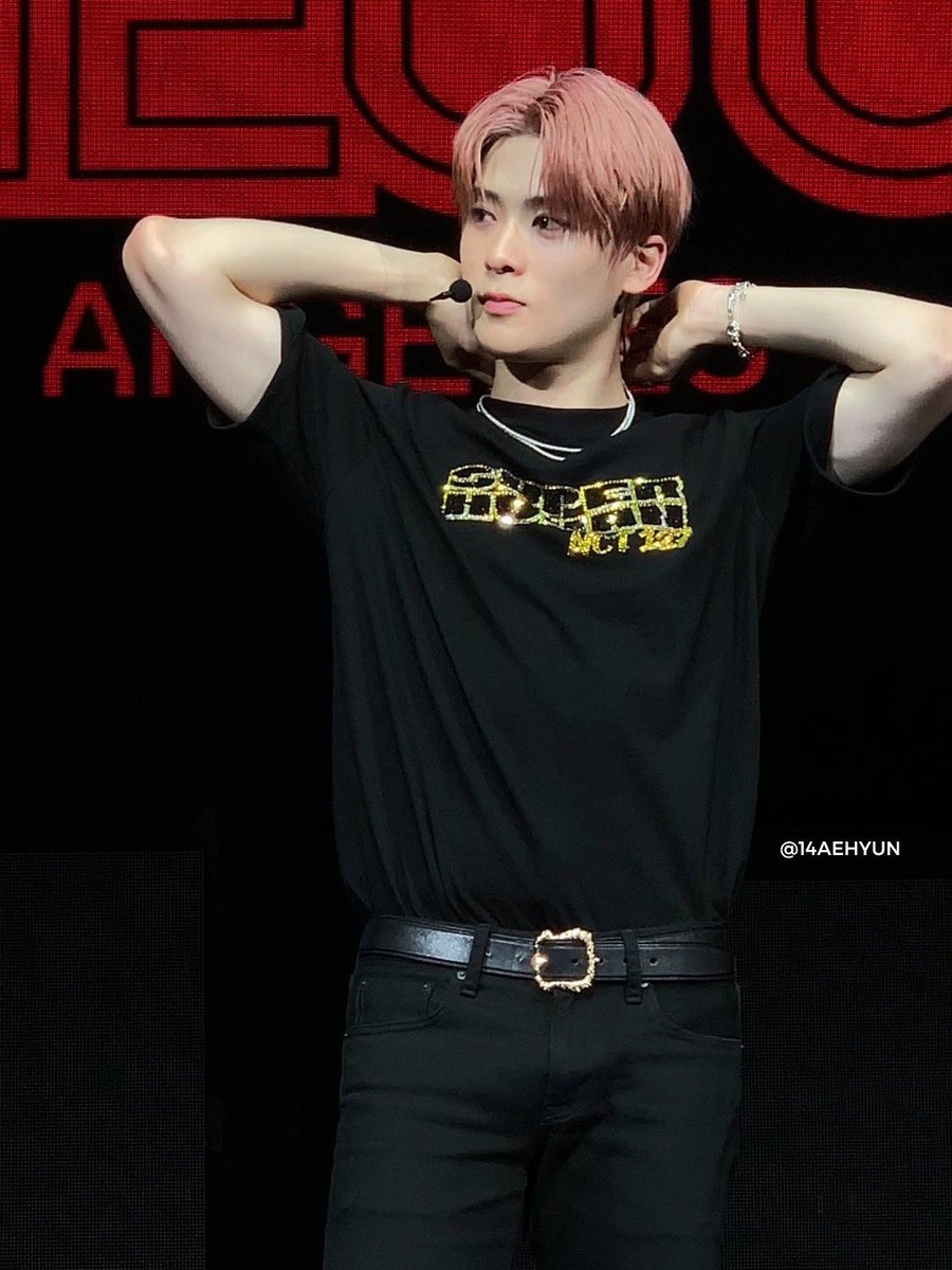 이건...갤러리에 한 장쯤은 다들 있잖아요...