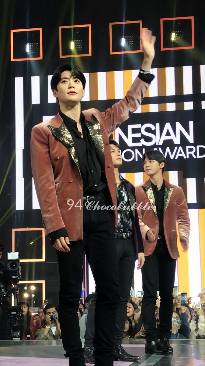 이건...갤러리에 한 장쯤은 다들 있잖아요...