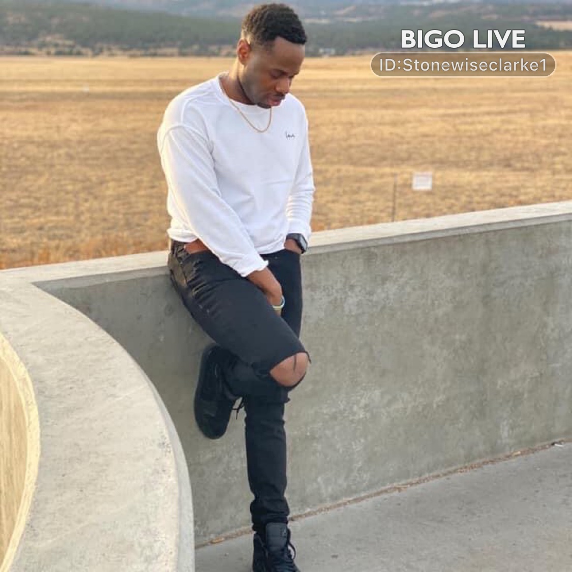 urban_Candy1's tweet photo. Come and see 🦁Stonewise🤴🏾's LIVE in #BIGOLIVE: Waaup    https://t.co/k5P80Q86Nx
https://t.co/ZJVsxoFpNE https://t.co/uAYnjGug8s