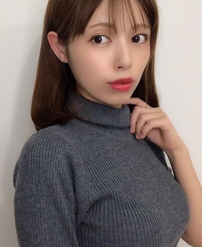 クビレ🍑