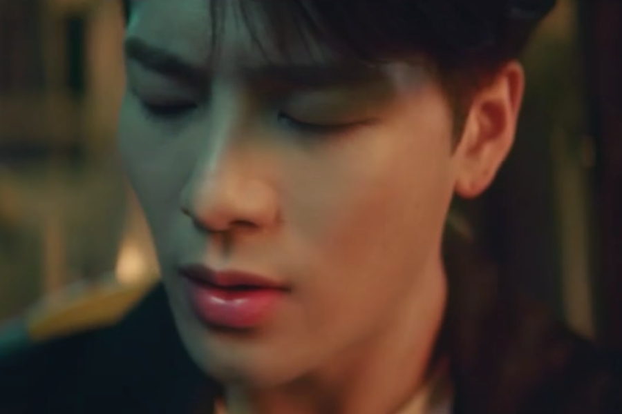 WATCH: #GOT7's #Jackson Teases New Solo Release "Should've Let Go"
soompi.com/article/144340…