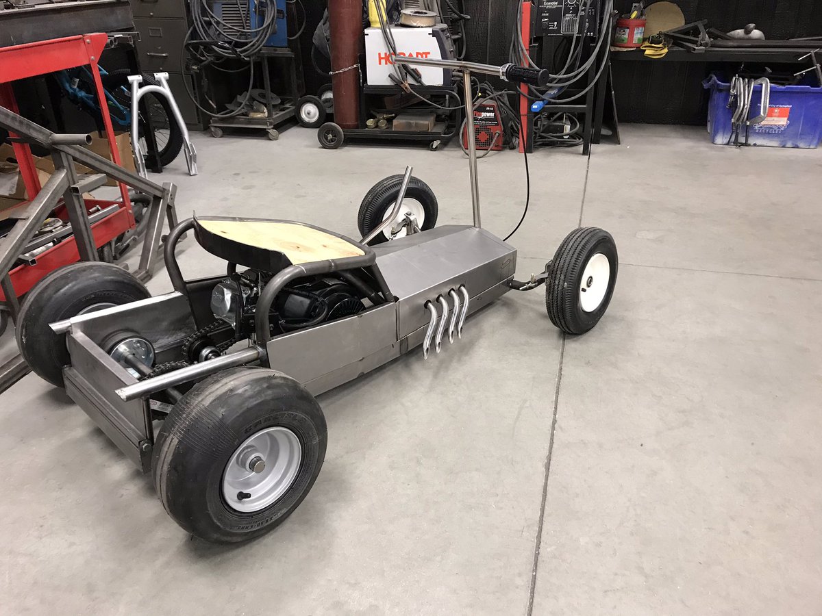 ripjetson9's tweet photo. I have a dude that works for me that is the most creative sumbitch ever.  I wish I could find 10 more people like him.  He’s always building something cool https://t.co/37oaY0BW1K