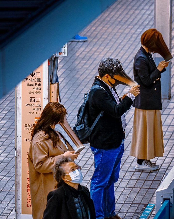 Japon fotoğraf sanatçısı <a href="/psan_pt/">Pooh🇯🇵</a>'nin, telefon bağımlılığına dikkat çeken çalışması 📱

#yeşilay #gençyeşilay #iyikiyeşilayvar