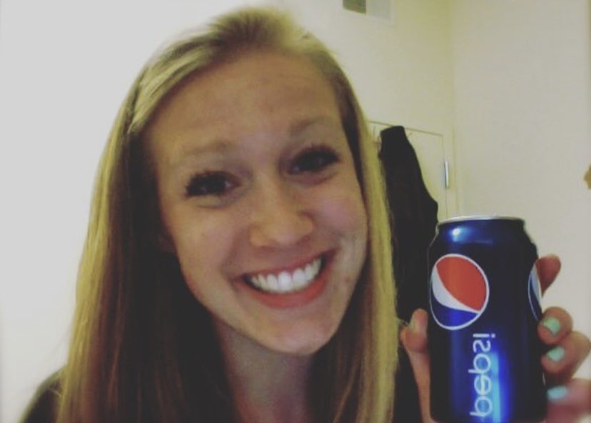 bellarinetco's tweet photo. Told ya, a lot of Pepsi. Sponsor us again?? @pepsi #btcgala https://t.co/pxLcwO4Naj