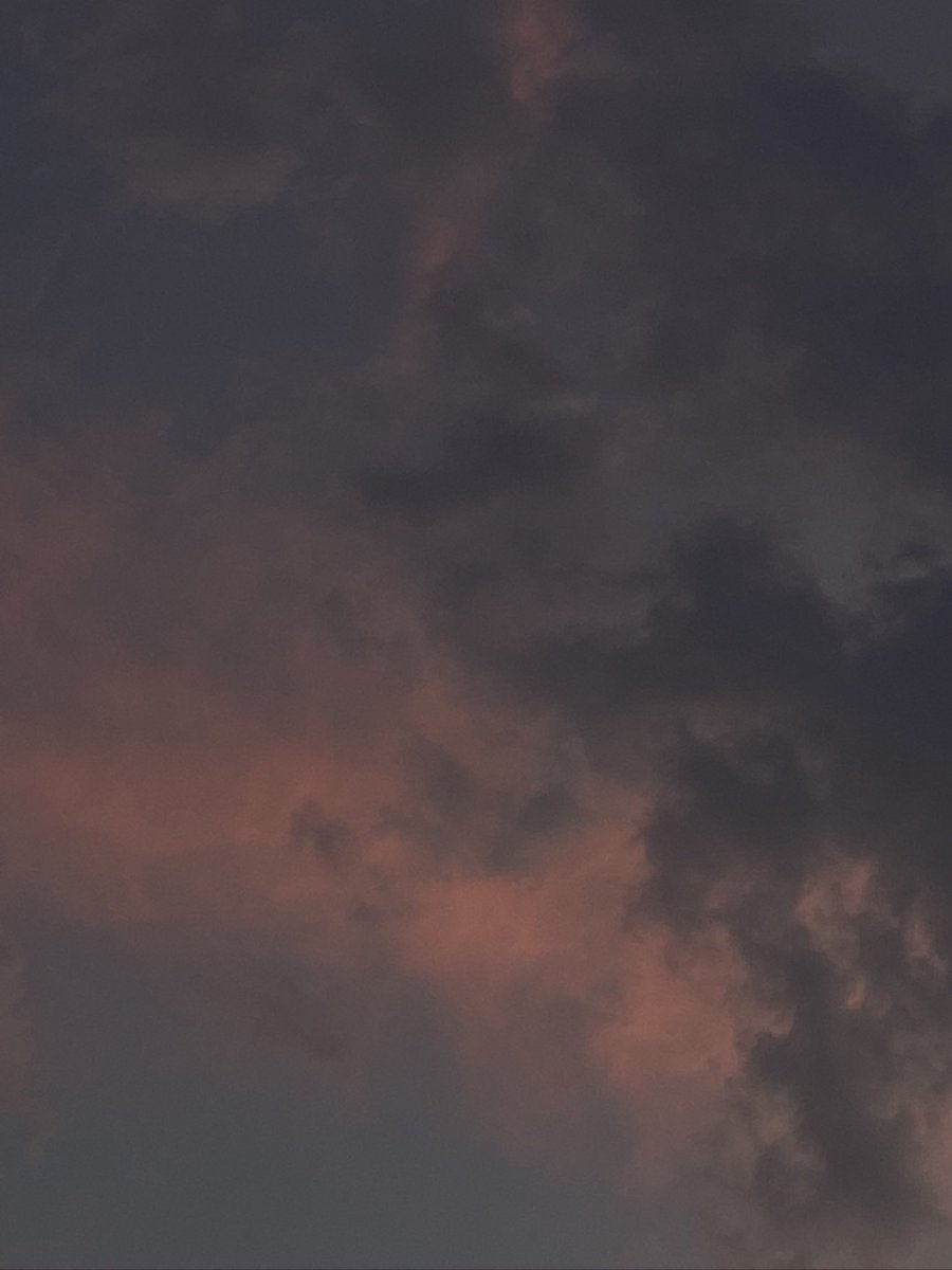 photos i took of the sky / moon; a thread