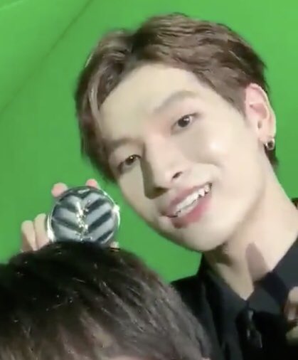 — kinjo sukai is a VAMPIRE! or, alternatively, a thread of sukai’s fangs 