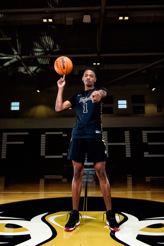 TyPhotog's tweet photo. @FayetteBball 2020-21 Fayette County HS Tigers #photoshoot https://t.co/xN3XFwex6W