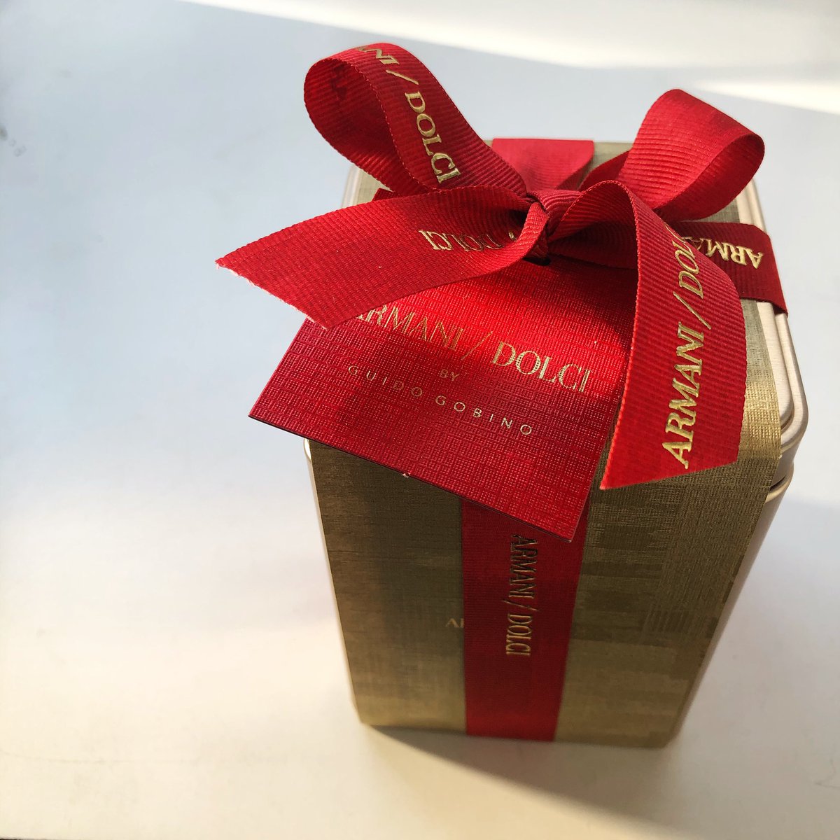 真野知子 アルマーニドルチェの ミニサイズのパネトーネ 男性へのサンクスギフト ホリデーギフトにも アルマーニドルチ パネットーネ パネトーネ ホリデーギフト Holidaygifts クリスマスギフト クリスマスプレゼント サンクスギフト ギフト