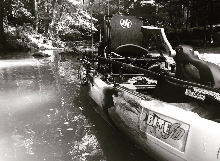 miacalva's tweet image. Winter is now here.
Nights are longer, waters cold.
Fish wait for us there.

#haiku #kayakfishing #jacksonbitefd