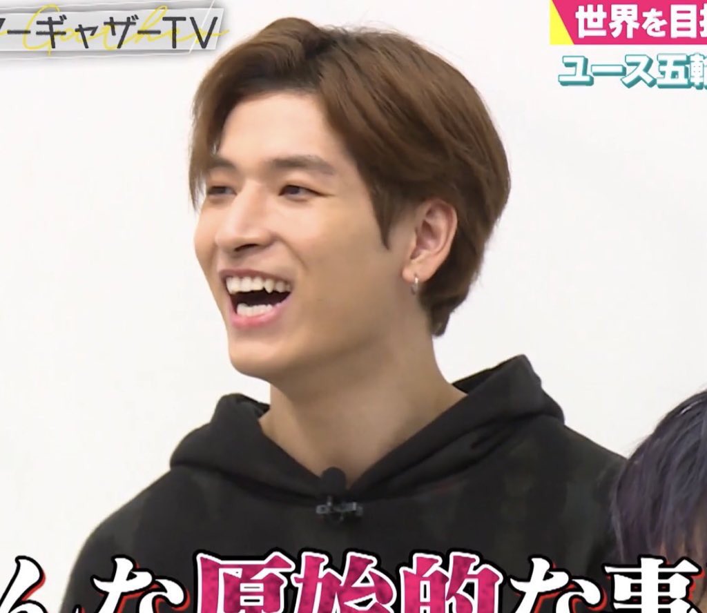 — kinjo sukai is a VAMPIRE! or, alternatively, a thread of sukai’s fangs 