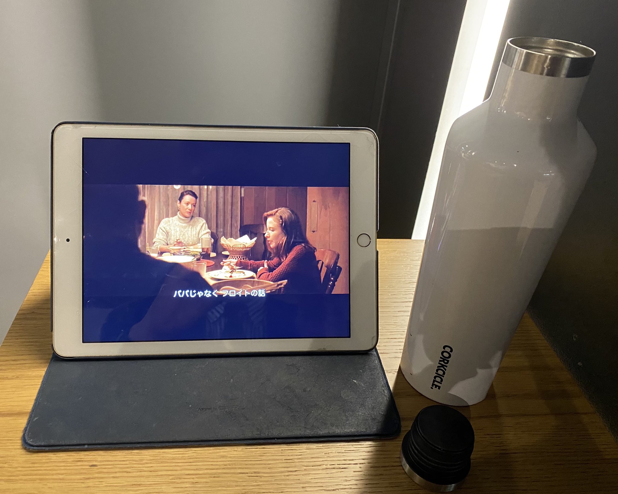 Negitet 昨日は病院の帰りに床屋に寄る 帰ってから アマプラで ニュースルーム とdvdで ザ ホワイトハウス を何話か見た 今朝は Netflixで モリーズ ゲーム を アーロン ソーキン祭り モリーズ ゲーム はもっと話題になっても良かった
