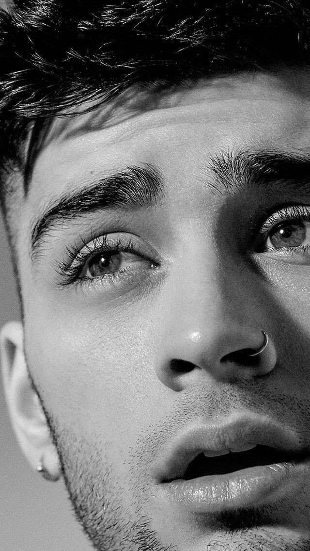 lullabiex's tweet photo. happy two years bb!♡︎
#twoyearsoficarusfalls #IcarusFallsParty https://t.co/lMbKTW8vom