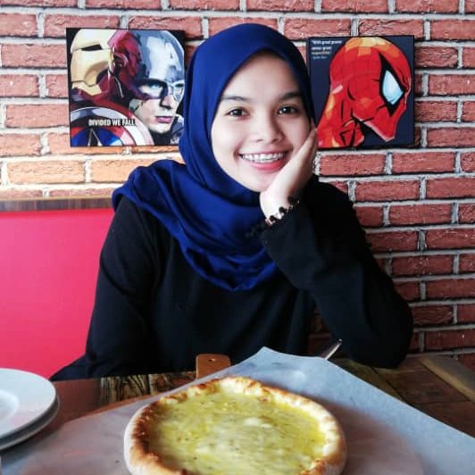 hillaryamin's tweet photo. 🎊Happy birthday to my girl @aliohhpiqoh_🎊may all your wishes come true😘 stay healthy, smart and funny🙉thank you for giving me endless love and care💕 i love you so much sayang!❤️💜 hadiah tunggu depan rumah ye😜 https://t.co/ZJlQk6iTmK