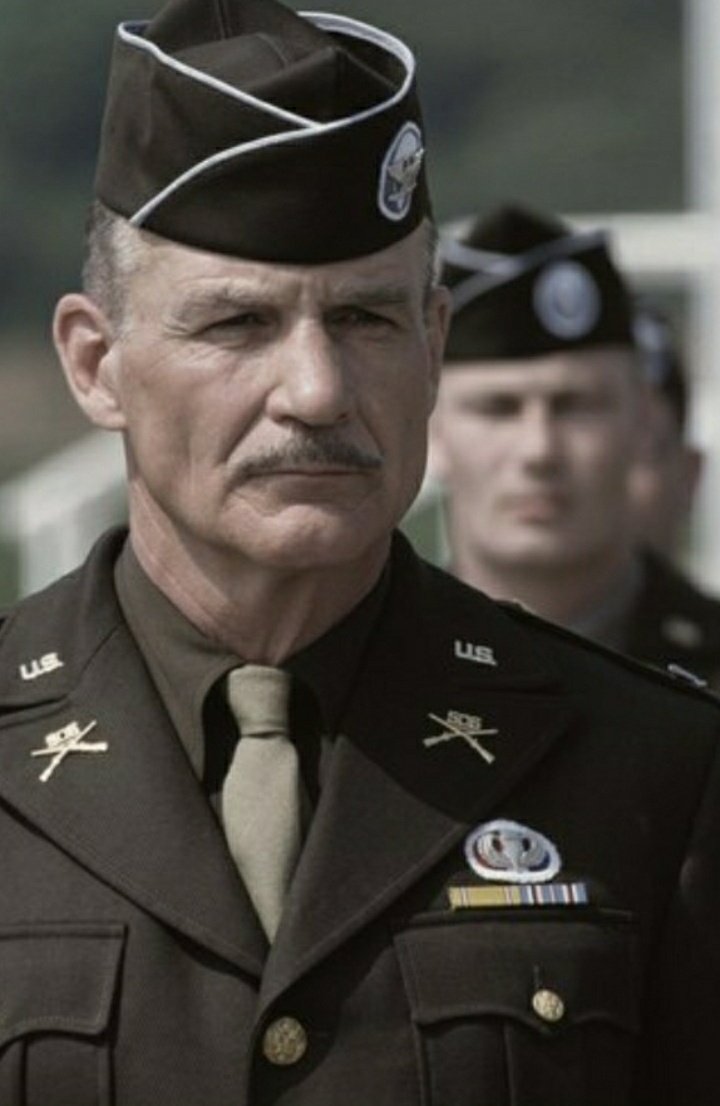 The man his troops affectionately called "Bourbon Bob" made his last big jump on Dec 13, 1965. Sink was portrayed by Captain Dale Dye in the Band of Brothers miniseries.Currahee and rest easy to the man who gave his utmost loyalty to the men of the 506th 7/