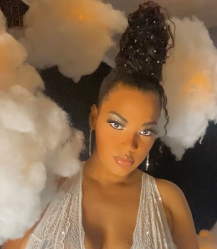 DaRealHeyLo's tweet image. En route to #Level26 ! I hope you all will join me ☁️☁️🤭