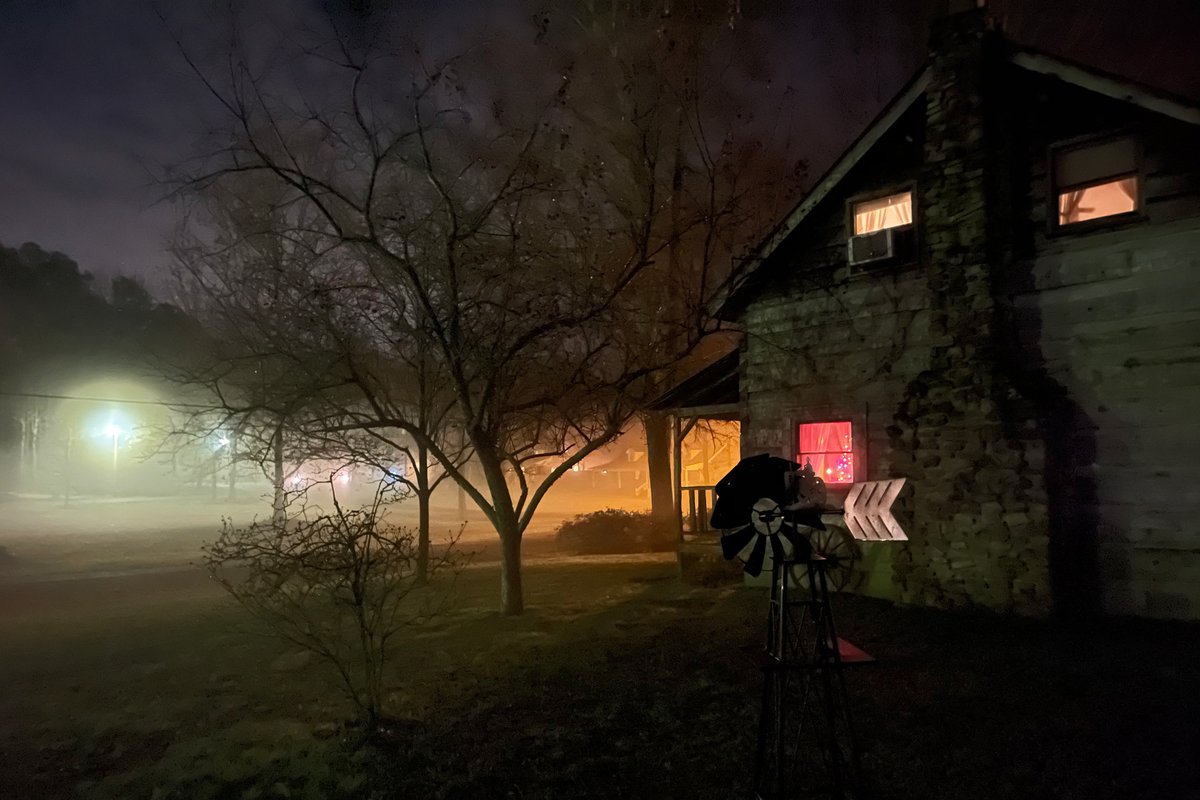 HankAllen's tweet image. I got an iPhone 12 Pro Max because of what I read about using it with low light and it's great. Pictures of a foggy night in Rainsville, AL.