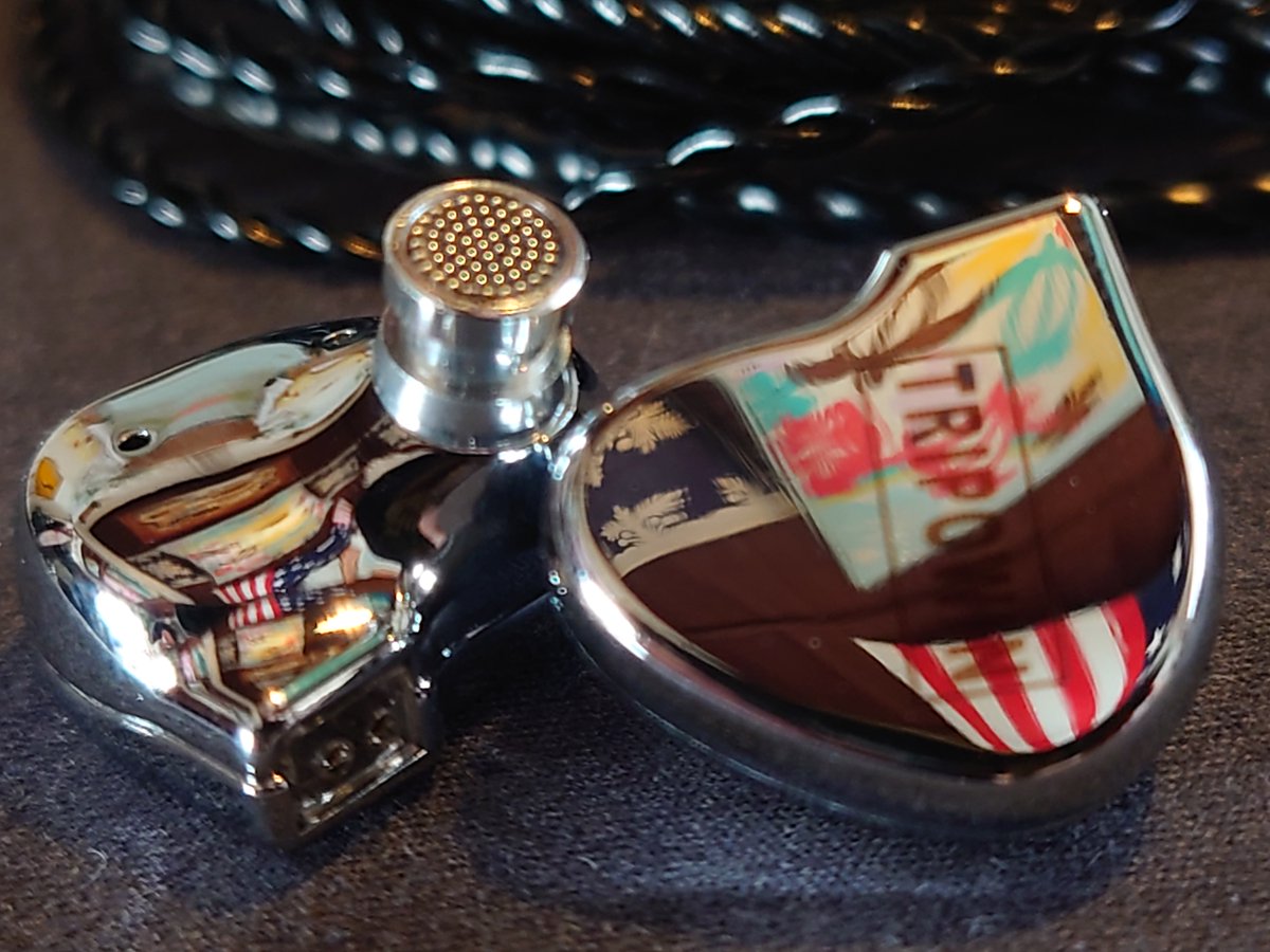 HawaiibadboyB's tweet photo. #IEM #Earphones #Tripowin  Single dynamic under $50, good tuning for Rock/Rap/Reggae https://t.co/axueJ3AdEZ