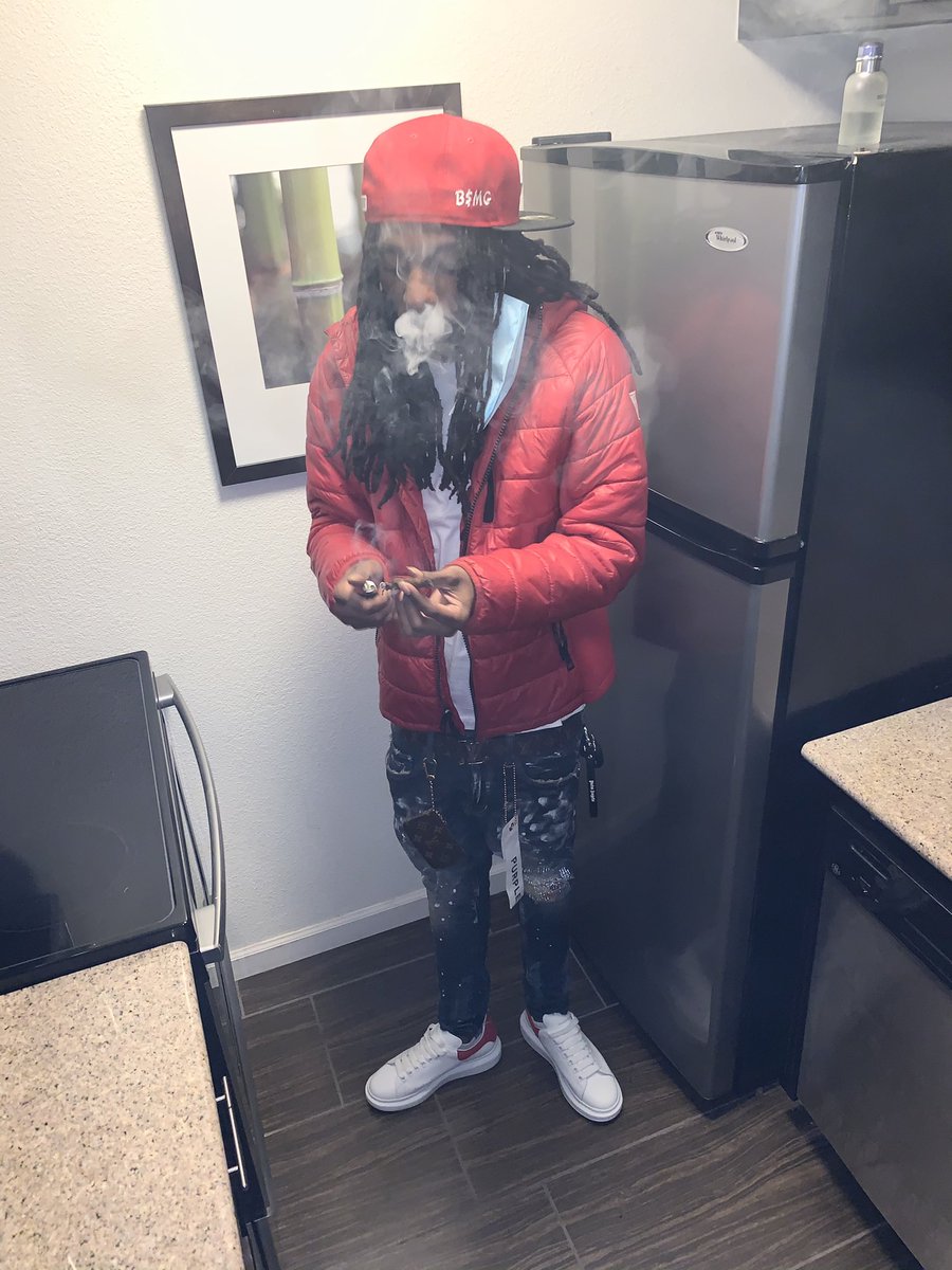 ProdigyMurph's tweet photo. Jugg King https://t.co/j5Uw2sTc3d