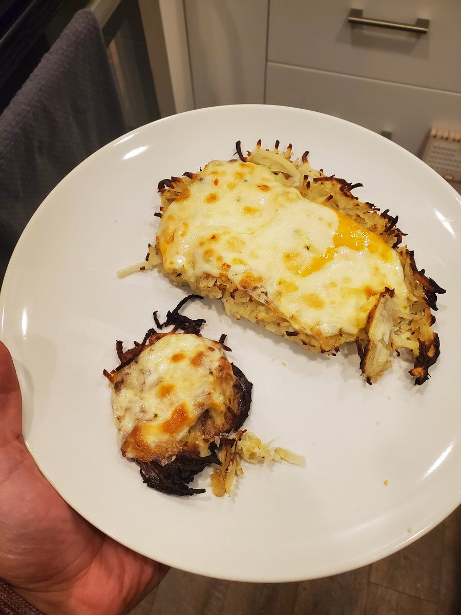 Got my Latke con Queso a la 8 crazy Latkes... thanks for the idea #LoveLightsHanukkah 
<a href="/TheRealMarilu/">Marilu Henner</a> <a href="/msmiakirshner/">Mia Kirshner</a> <a href="/BenSavage/">Ben Savage</a> <a href="/AdvahSoudack/">Advah Soudack</a> @maddiehirvonen <a href="/BradleyStryker/">Bradley Stryker</a> <a href="/brandistweeting/">Brandi Alexander</a> <a href="/hallmarkchannel/">Hallmark Channel</a>