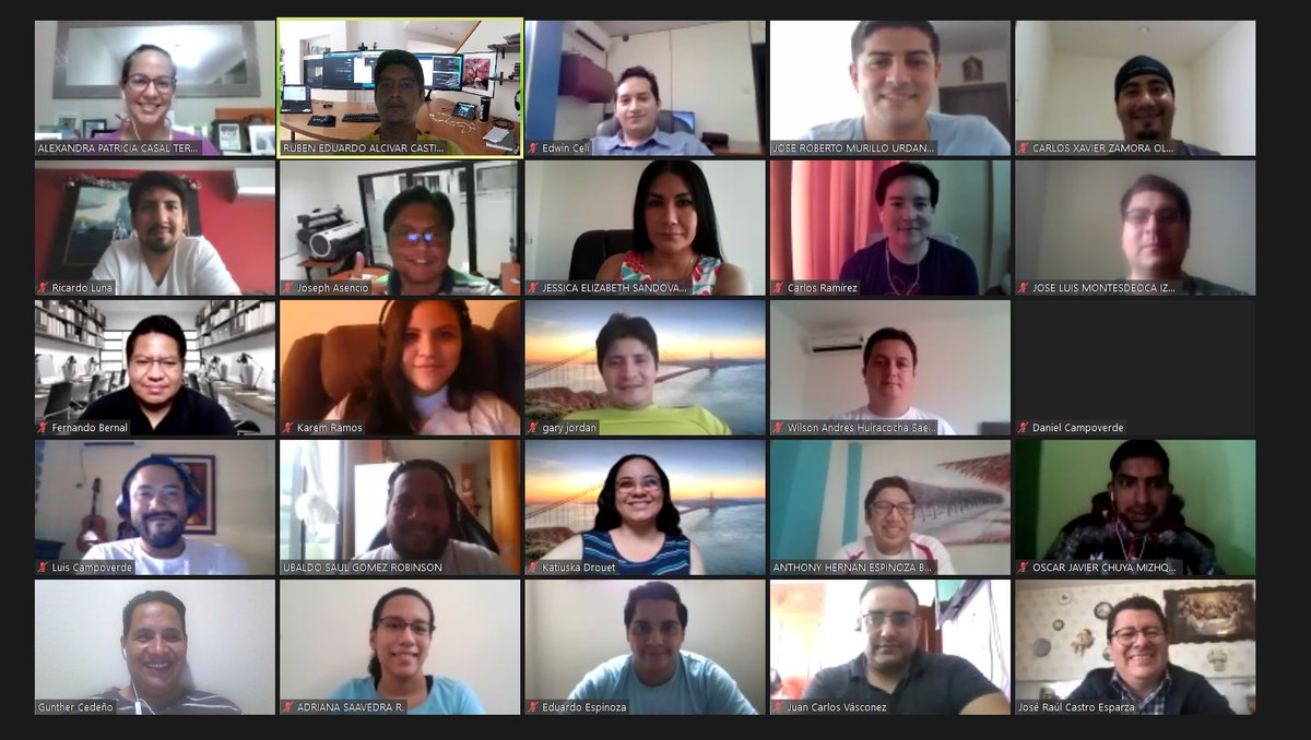 rubenalcivar's tweet photo. Último día de clases del año en @Espae y de cereza en el pastel que clase la de hoy  con el maestro José Castro, técnicas poderosas para  analizar mercados, escenarios, rentabilidad de negocios, factibilidad de nuevos proyectos y sacarle el máximo provecho a la analítica #Mgp17 https://t.co/ULjUyT19Cp