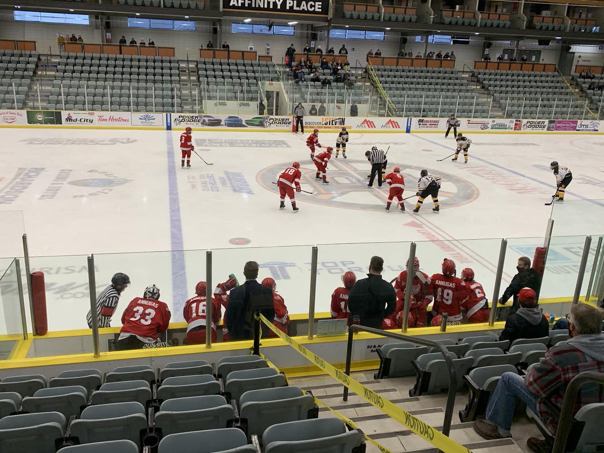 HockeyWeyburn tweet picture