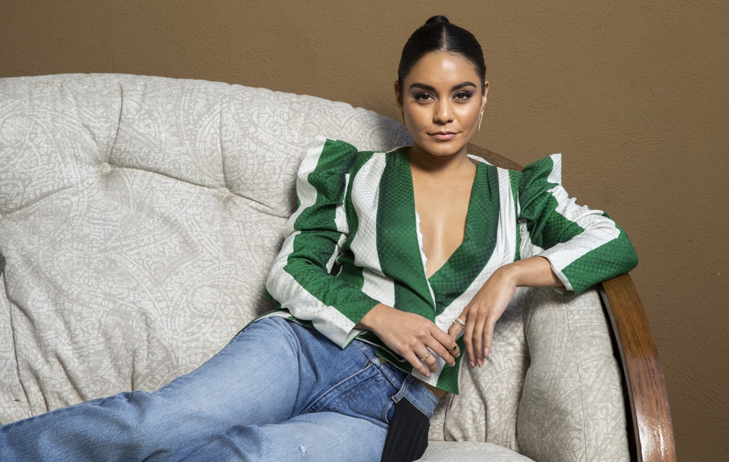Vanessa Hudgens turns 32 today! Happy birthday, queen! 